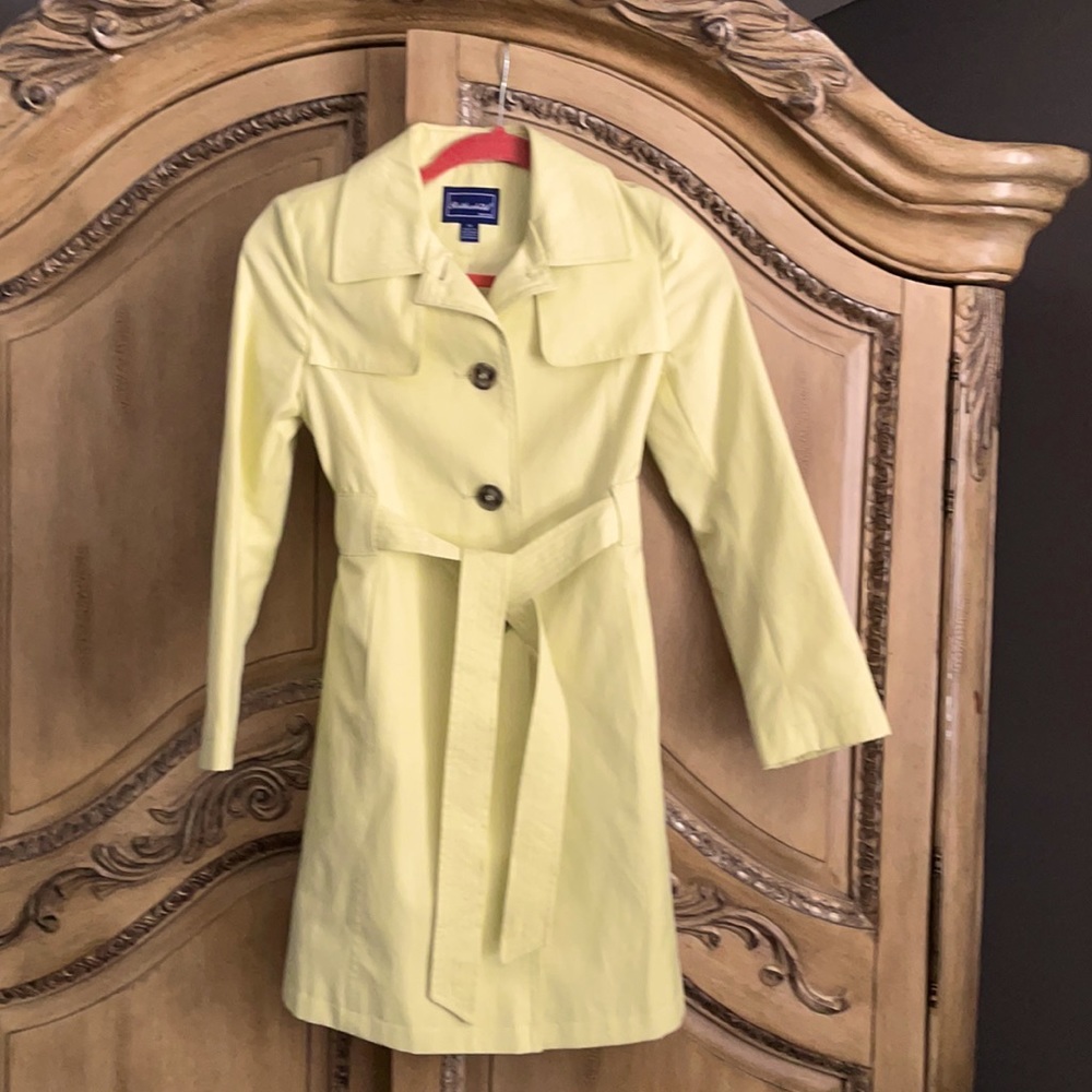 Girls trench coat. Rothschild. Size 10.